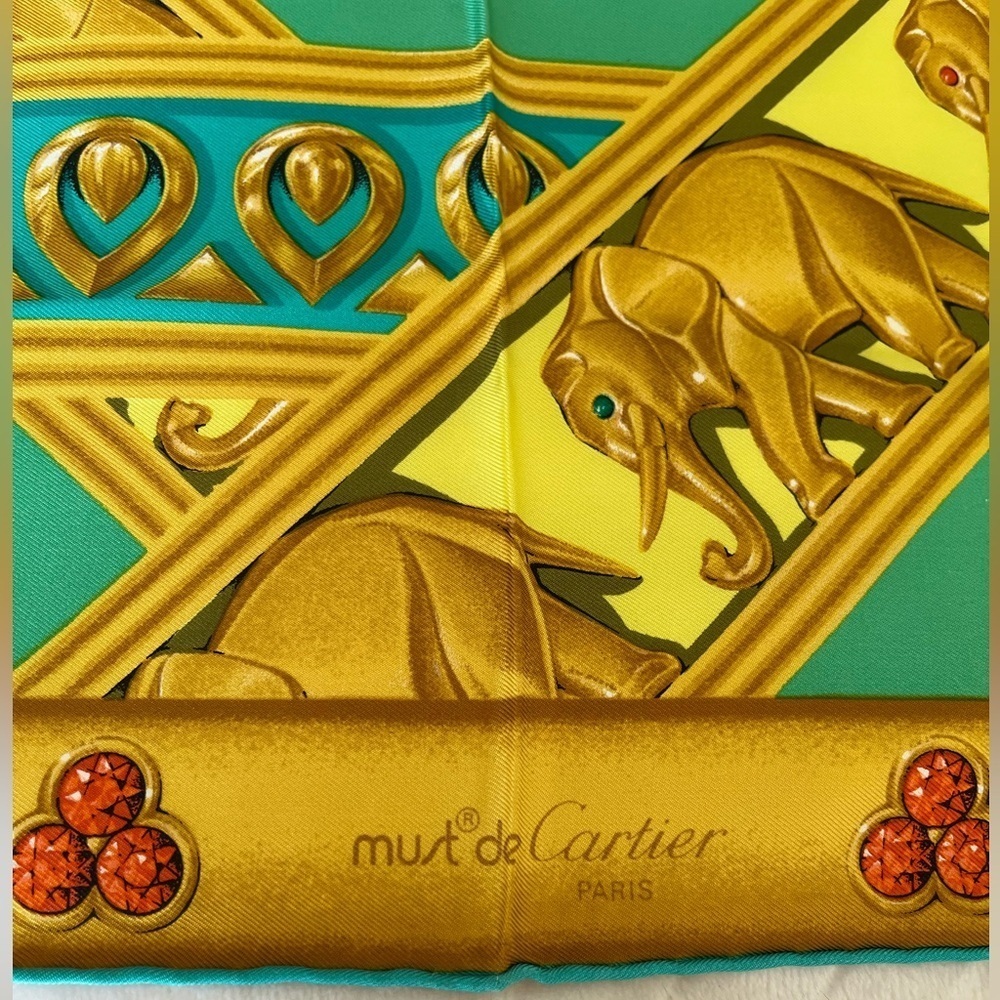 Cartier Silk Scarf Parade des Elephants Rare Vintage 1980’s-1990 - Picture 7 of 17